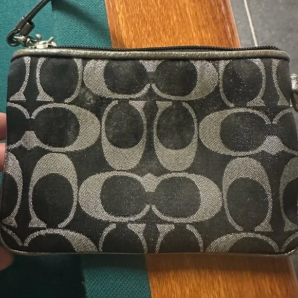 Coach wristlet. New b Gorgeous black w silver. - Picture 2 of 3
